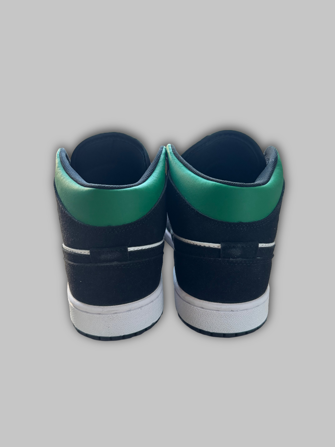 Jordan 1 Mid SE South Beach