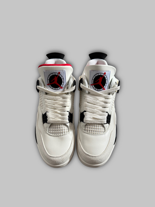 Jordan 4 Retro Flight Club