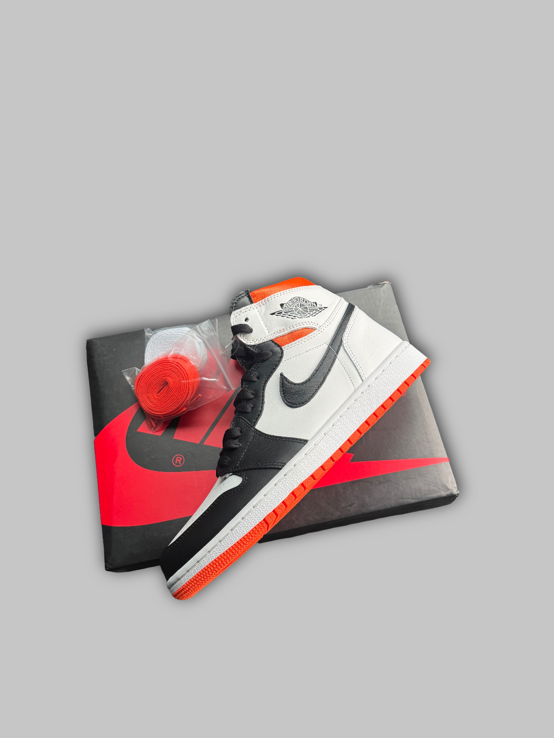Jordan 1 Retro High Electro Orange