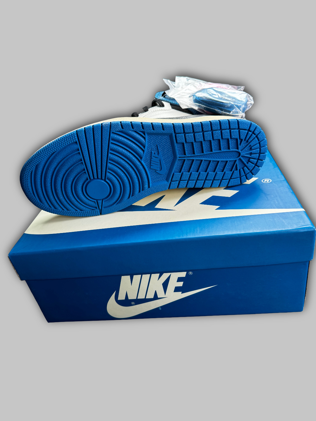 Jordan 1 Retro High OG SP Fragment x Travis Scott