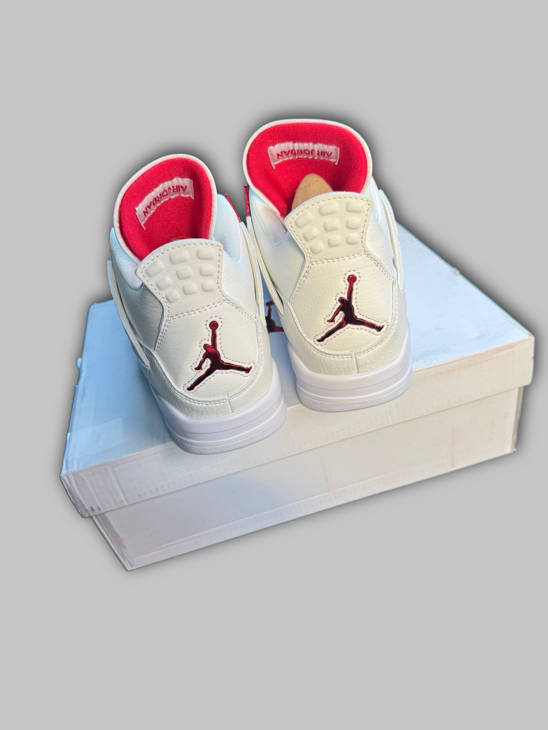 Jordan 4 Retro Metallic Red