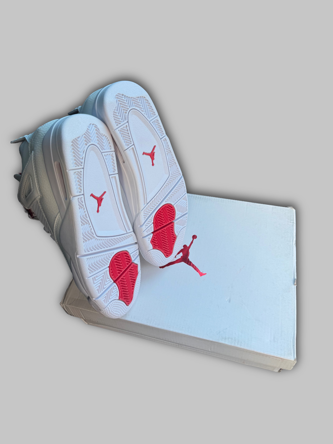 Jordan 4 Retro Metallic Red