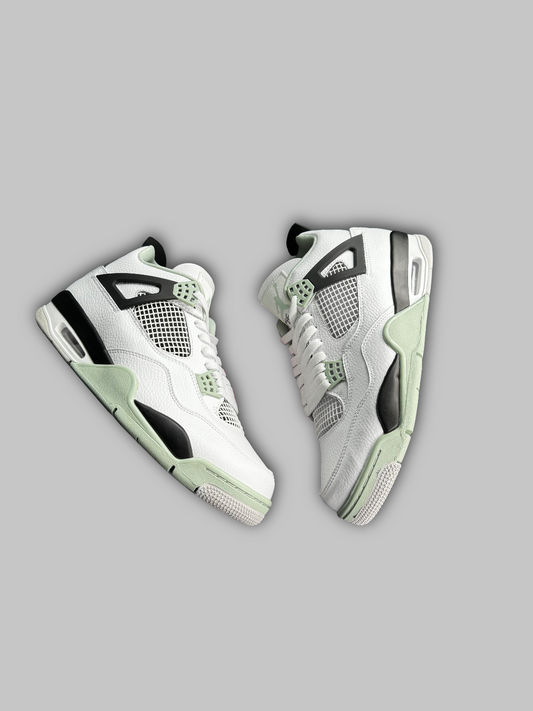 Jordan 4 Retro Seafoam