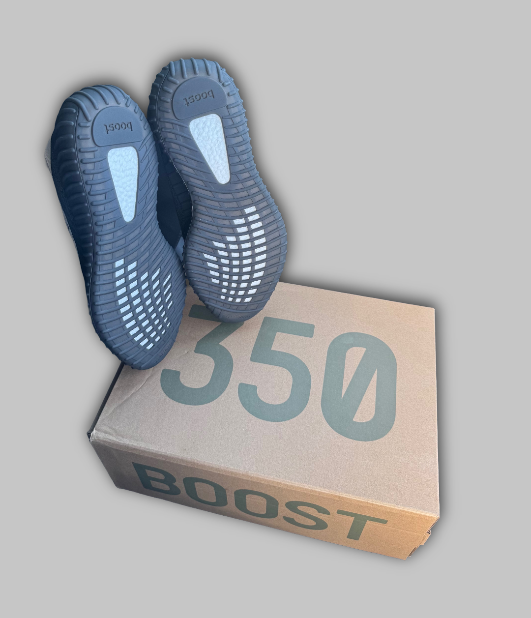 Yeezy Boost 350 V2 Core Black White